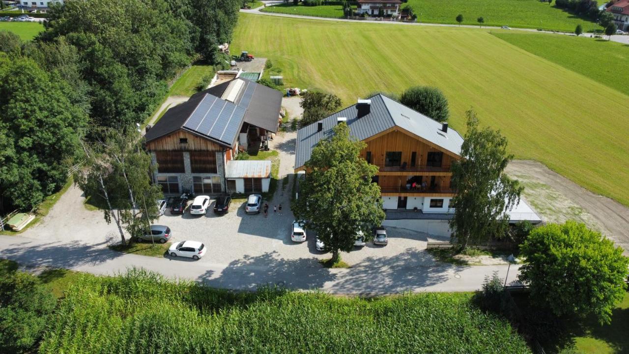 Garni Lindenhof Hotel Брунико Екстериор снимка