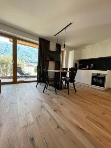Garni Lindenhof Hotel Брунико Екстериор снимка