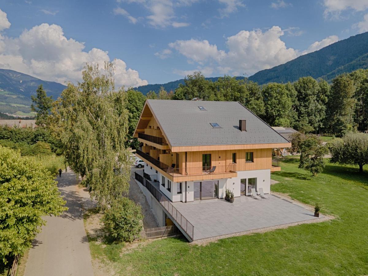 Garni Lindenhof Hotel Брунико Екстериор снимка